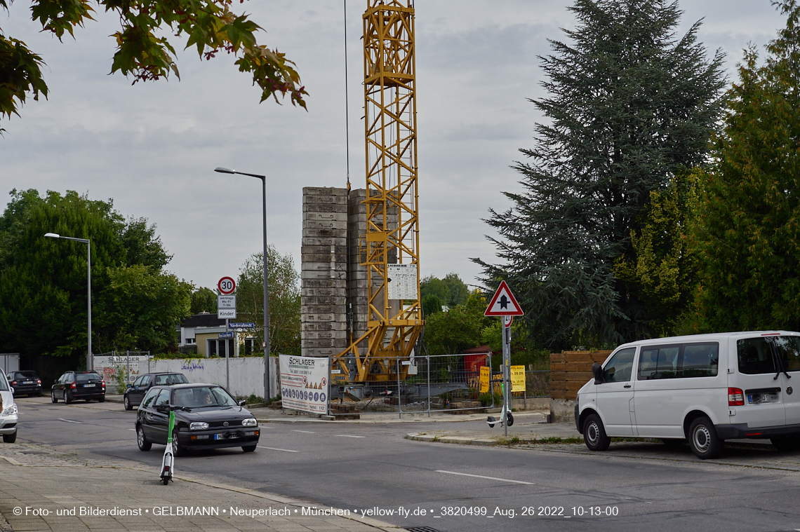 24.08.2022 - Baustelle an der Niederalmstraße 16 und Hugo-Lang-Bogen 13 in Neuperlach-Trudering
